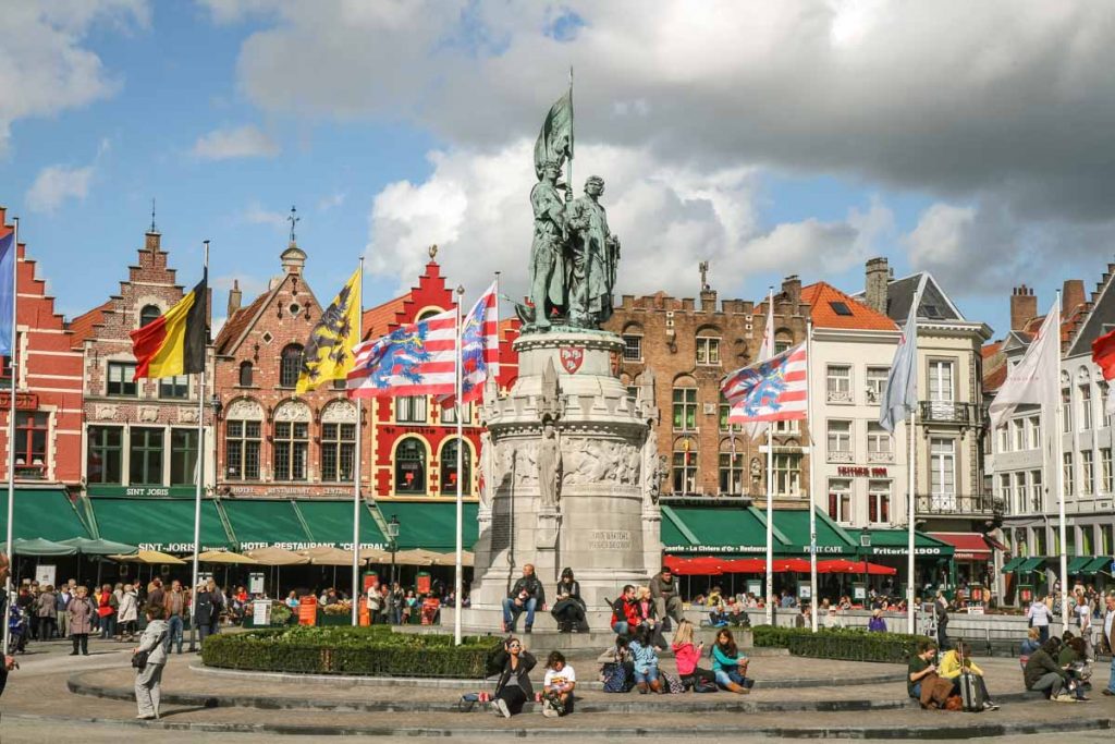 attractive destinations in Bruges: The Markt